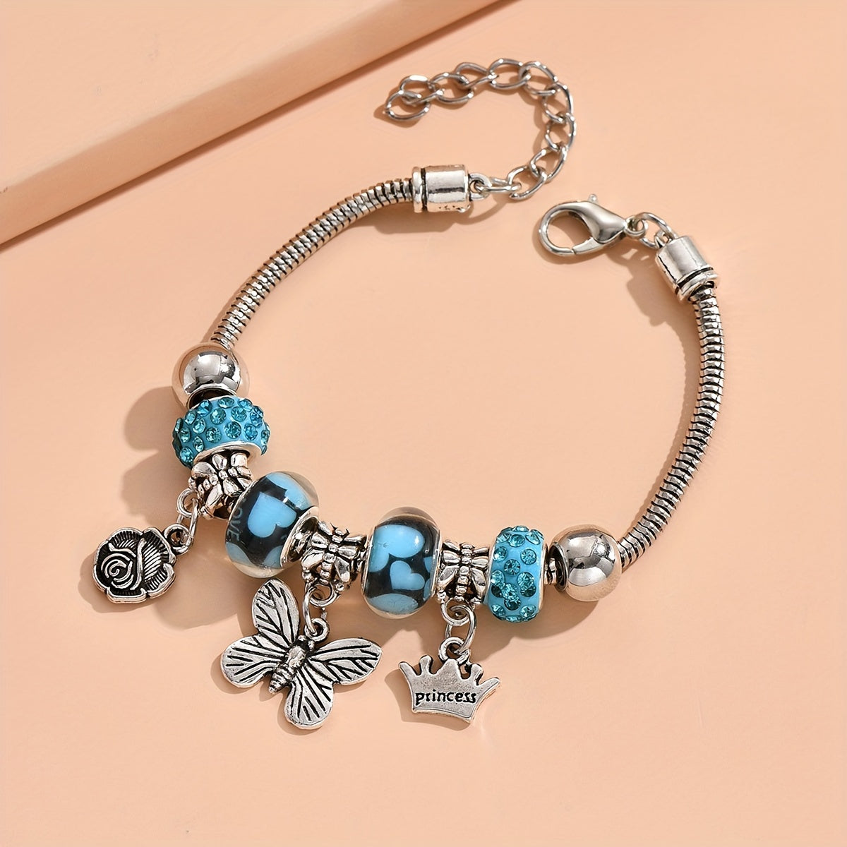 Boho Style Women's Adjustable Butterfly Charm Bracelet - Elegant Hand Jewelry with Unique Design