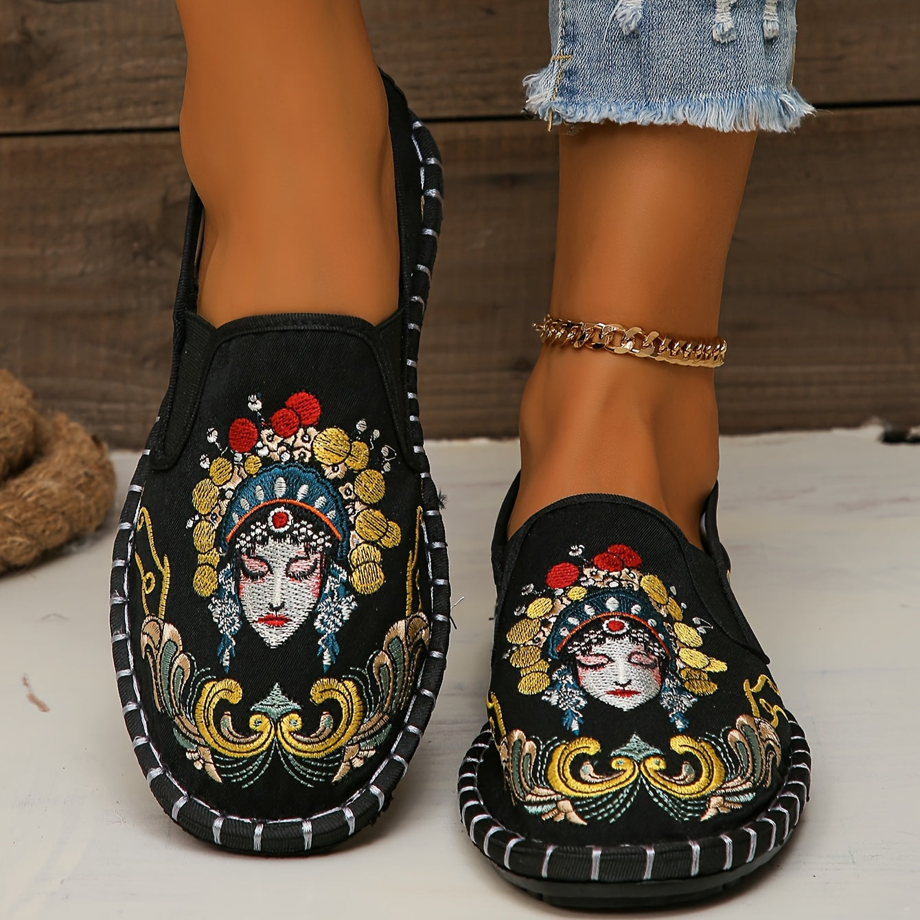 De las mujeres de China Peking Opera Bordado Planos, Casual Slip On Zapatos Tela Transpirable, Ligeros Low Top Planos