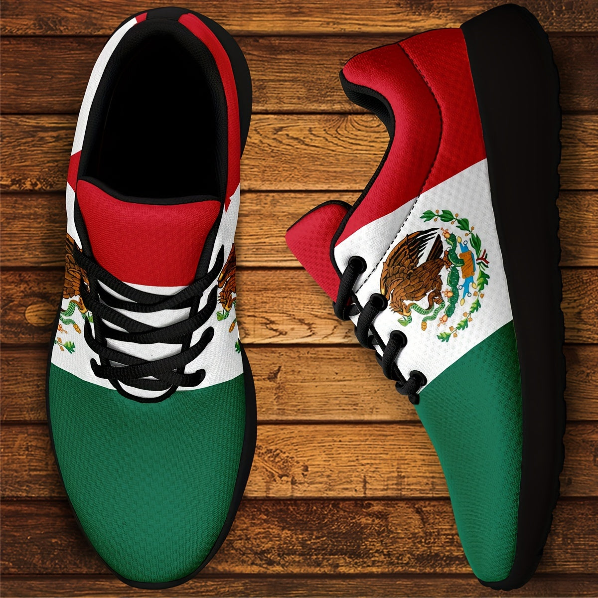 Zapatillas de deporte de moda del patrón de la bandera nacional de México de los hombres del tamaño más, suela suave ocasional cómoda del resbalón no atan para arriba los zapatos para las actividades al aire libre de los hombres