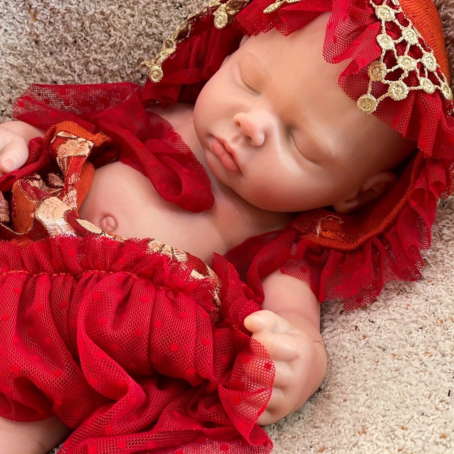 17.72inch Close Eyes Soft Body  Reborn Doll With 3D Painted Skin Handmade Soft Touch Feeling Reborn Doll Can Have Bath Reborn Doll Toy For Christmas Gift