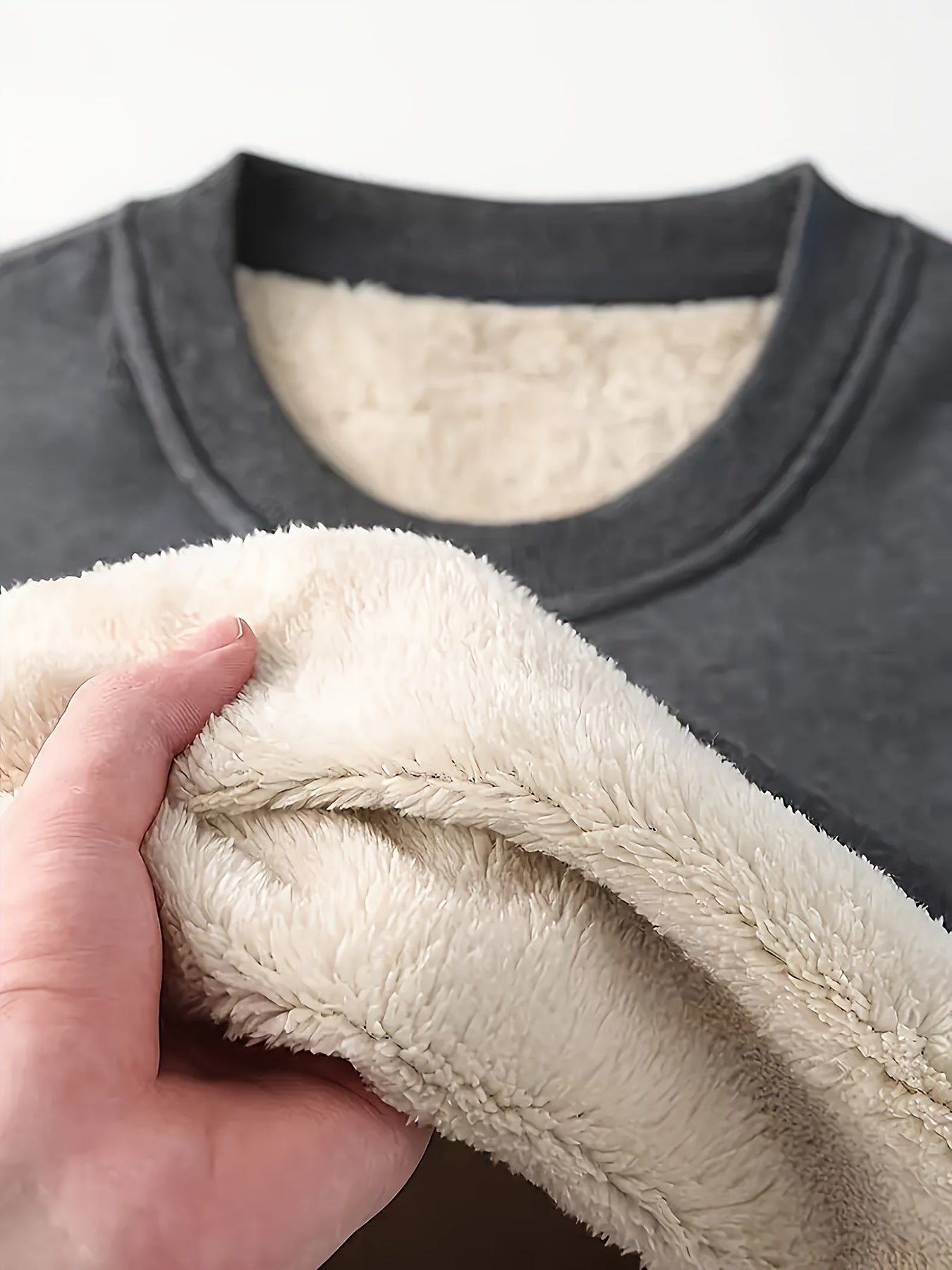 Sweat-shirt ras du cou imprimé croisé pour hommes Sweat-shirt doublé Sherpa pour l'hiver automne Tops à manches longues