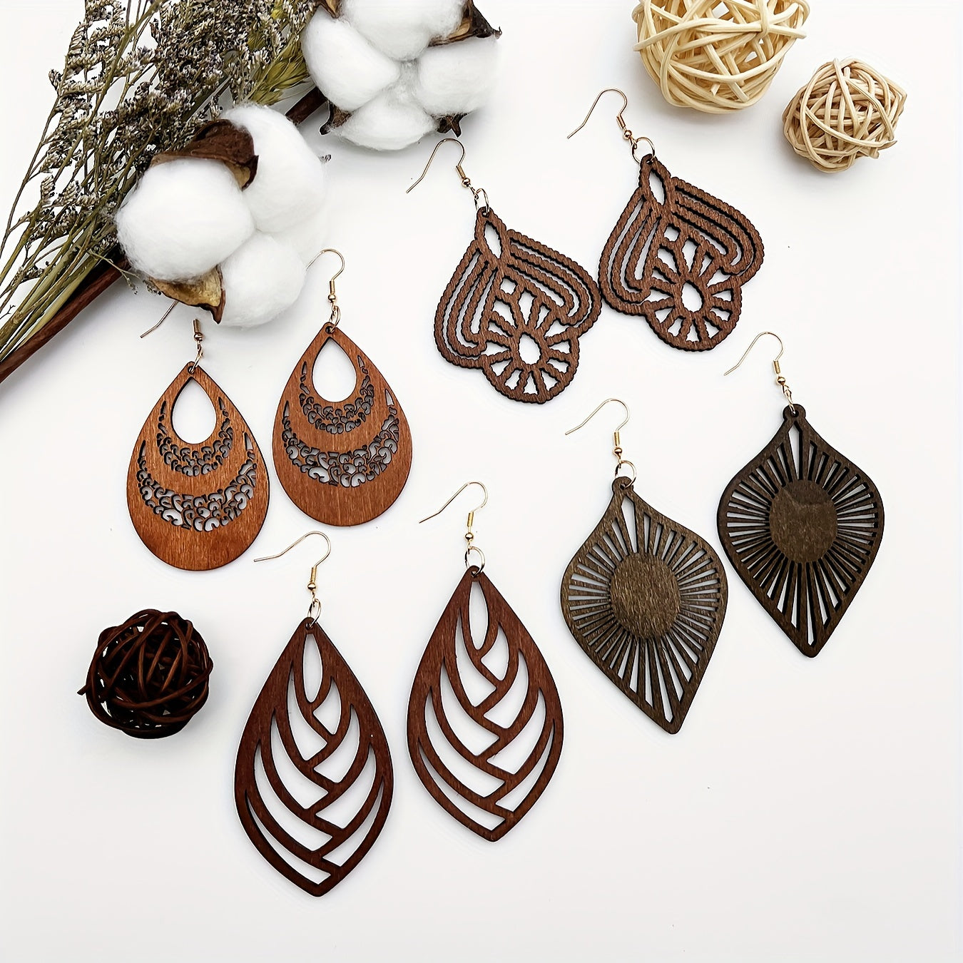 4 Pairs \u002F Set Hollow Carved Pattern Dangle Earrings Simple Bohemian Style Wooden Jewelry Trendy Female Earrings