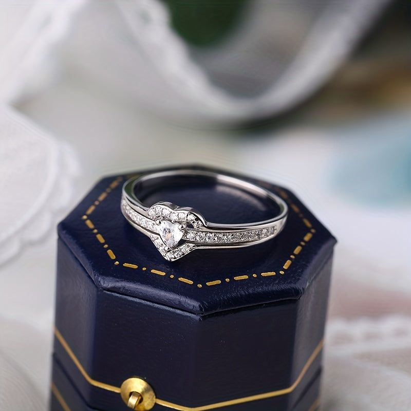 925 Sterling Silver Ring Cute Heart Design Inlaid Shining Zircon High Quality Jewelry For Female Dainty Gift For Your Love (1.6g\u002F0.06oz)