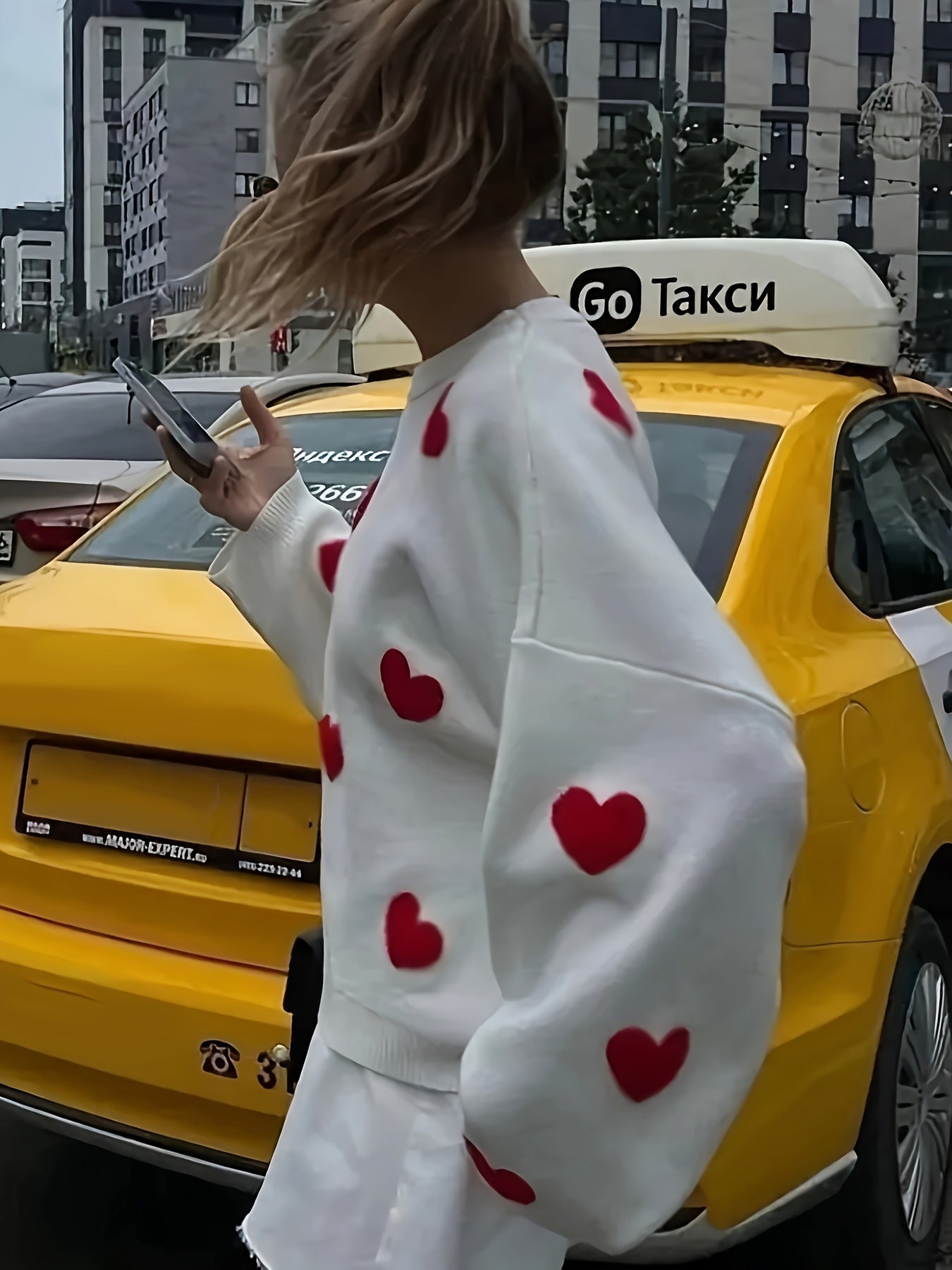 Suéter del patrón del corazón del día de San Valentín, suéter ocasional del hombro de la gota de la manga larga, ropa de las mujeres