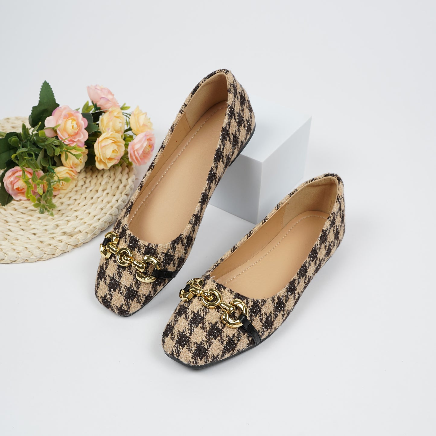 Women's Houndstooth Pattern Flat Shoes, Casual Square Toe Slip On Shoes, Lightweight Chain Decor Shoes