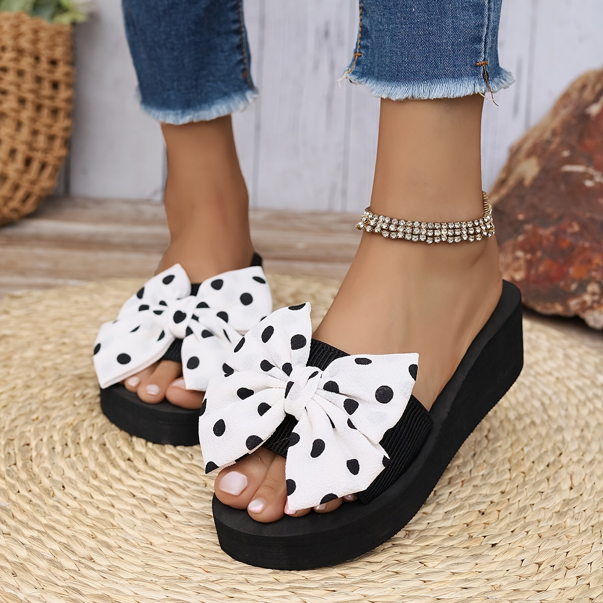 Damen Polka Dot Muster Bowknot Sandalen, Slip On Soft Sole Platform Verschleiß feste Schuhe, rutsch feste Beach Wedge Schuhe