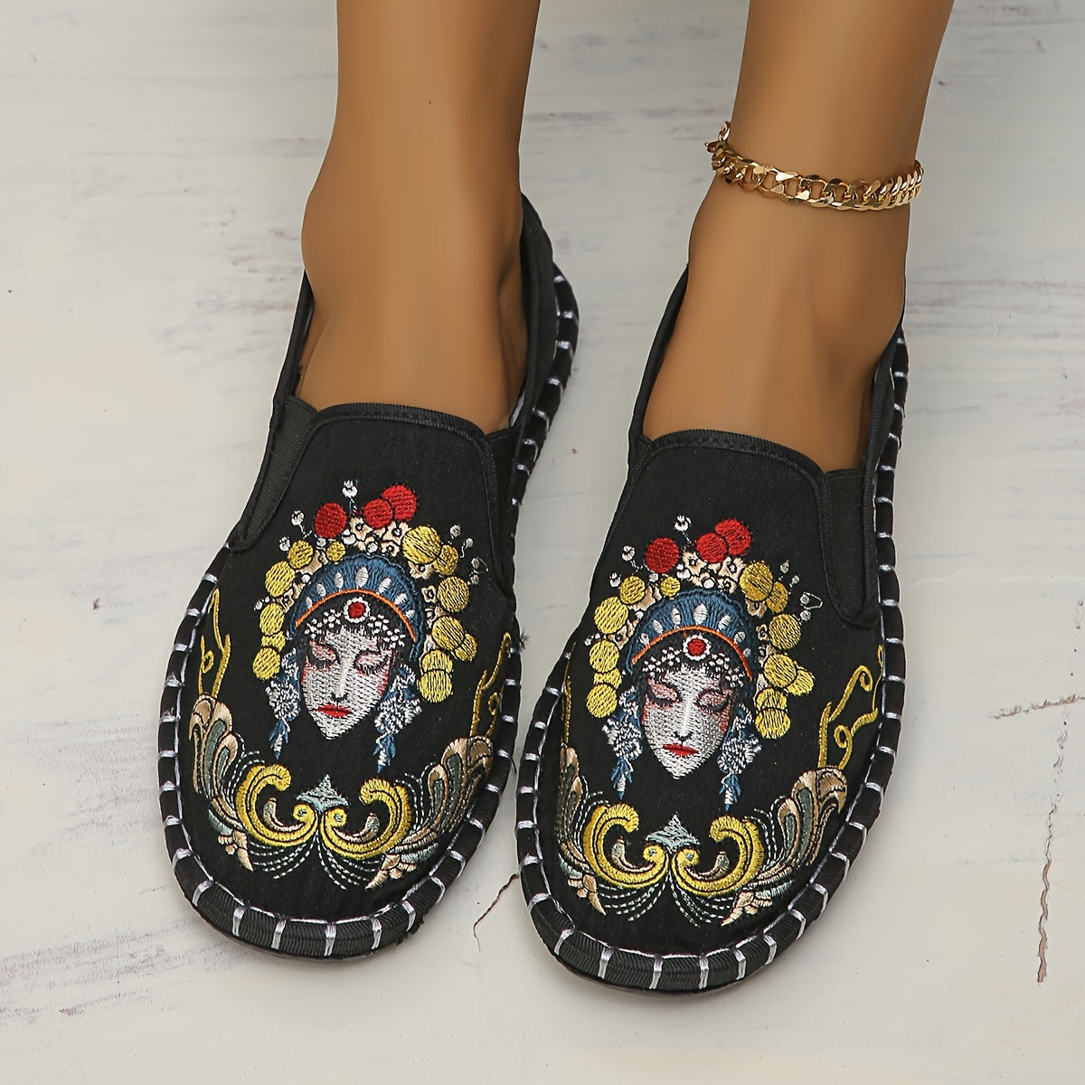 De las mujeres de China Peking Opera Bordado Planos, Casual Slip On Zapatos Tela Transpirable, Ligeros Low Top Planos