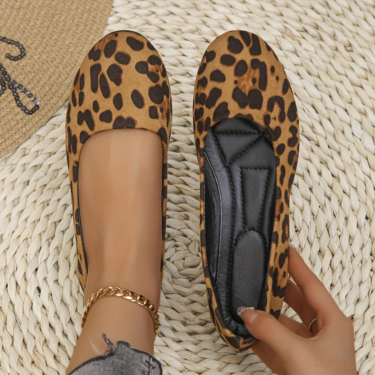 Sapatos baixos com estampa de leopardo feminino, sapatos casuais de boca rasa, sapatos leves e confortáveis