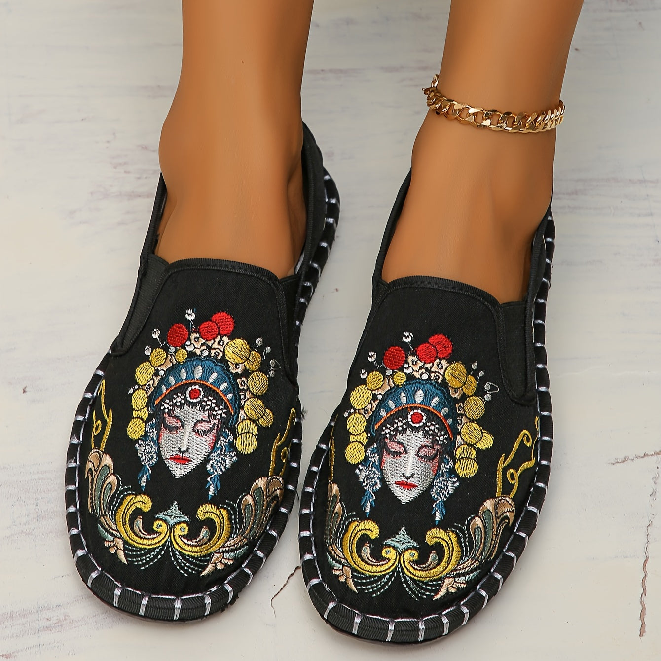 Women's China Peking Opera Embroidered Flats, Casual Breathable Cloth Slip On Shoes, Lightweight Low Top Flats