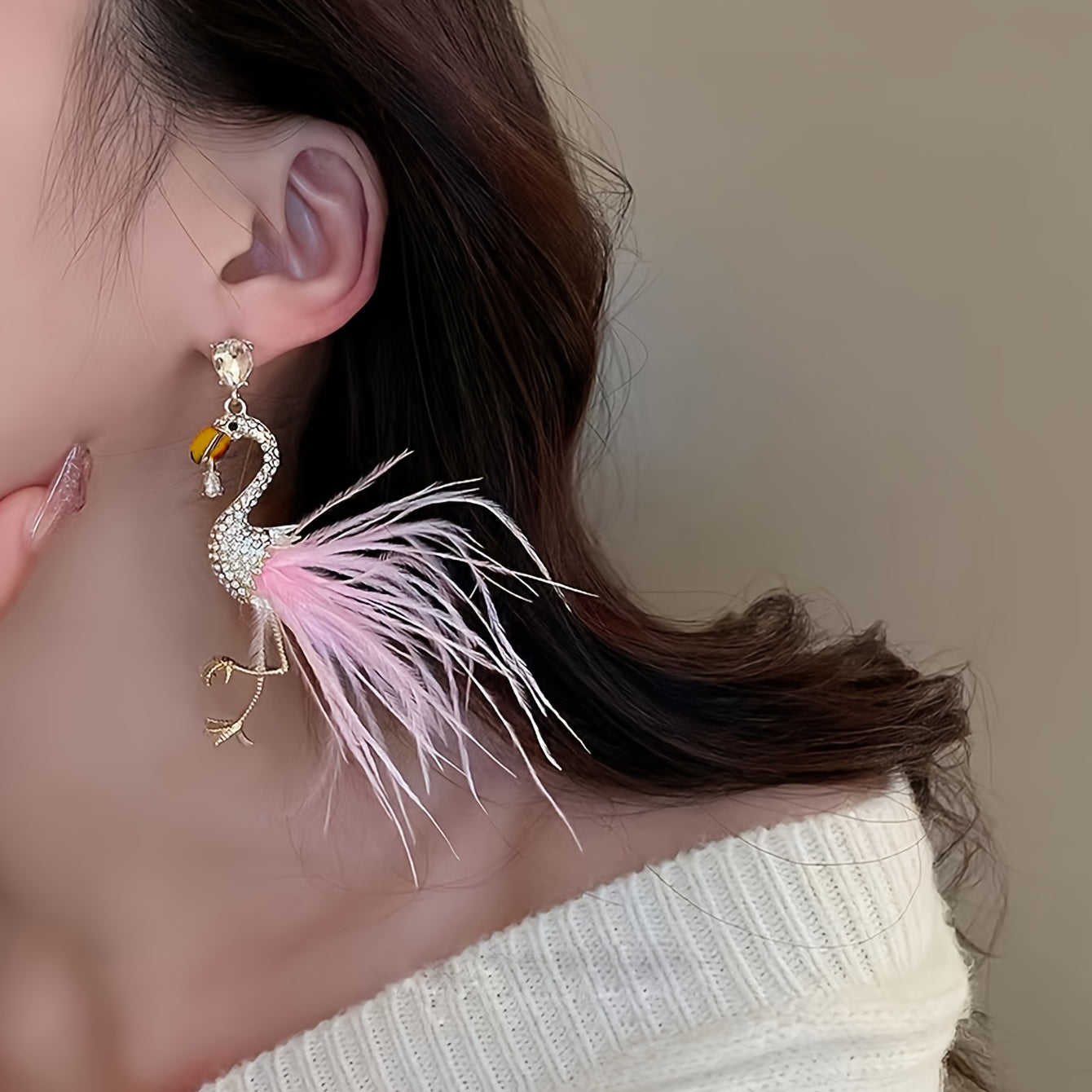 Unique Creative Flamingo Feather Design Dangle Earrings Alloy 14K Gold Plated Jewelry With Rhinestones Inlaid Personality Party Earrings