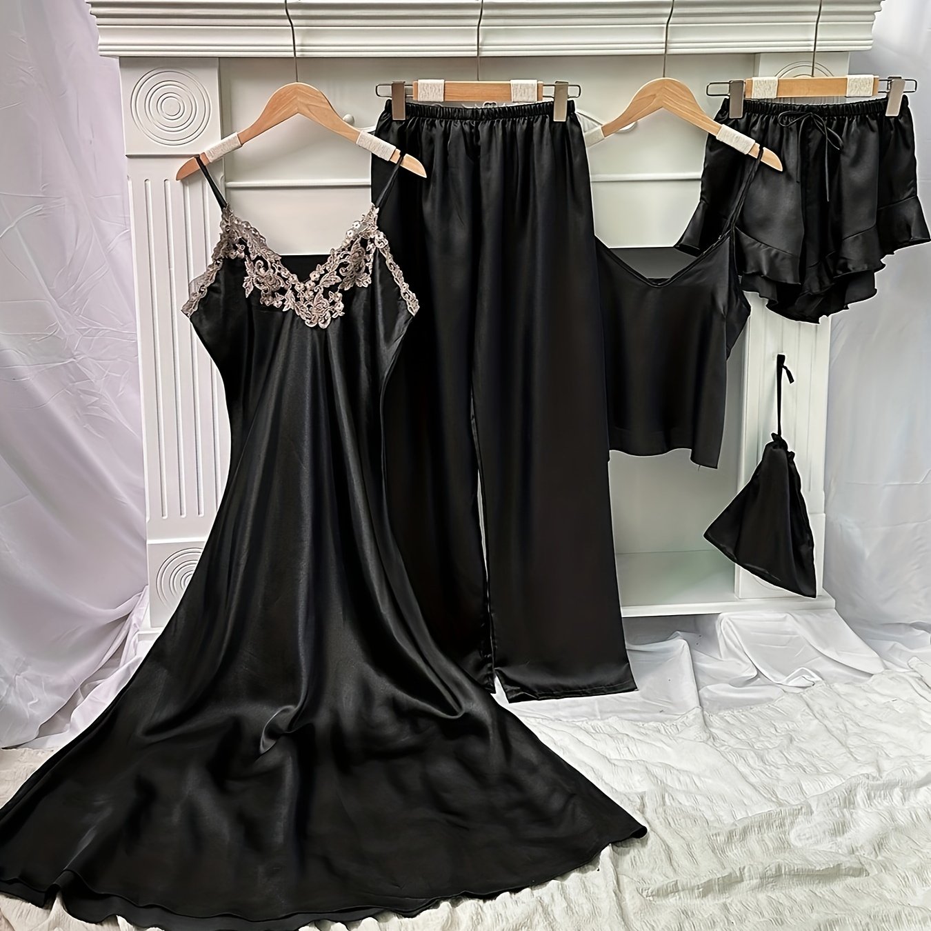 Set de dormir de satén de 5 piezas, encaje Trim Slip Vestido Cami Top Ruffle Shorts Pantalones de salón, Loungewear de mujer y ropa de dormir