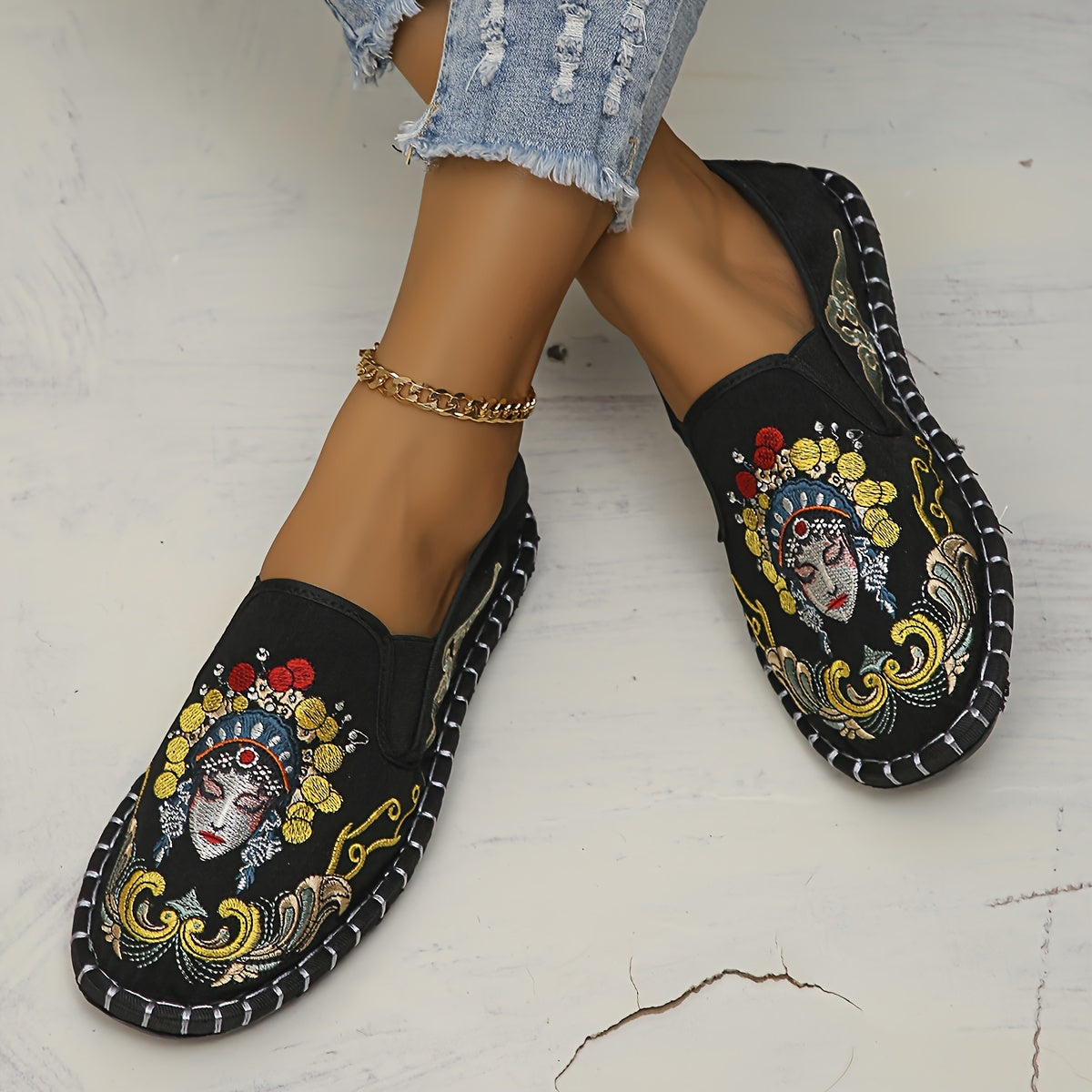 Women's China Peking Opera Embroidered Flats, Casual Breathable Cloth Slip On Shoes, Lightweight Low Top Flats